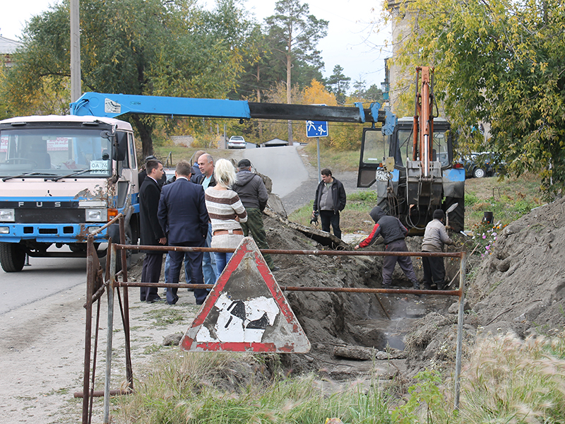 Ремонт в системе горячего водоснабжения на улице Лобашова