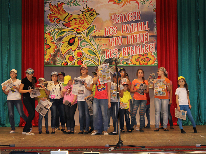 ​Участники творческих коллективов ДК им. Захарова были связующим звеном программы