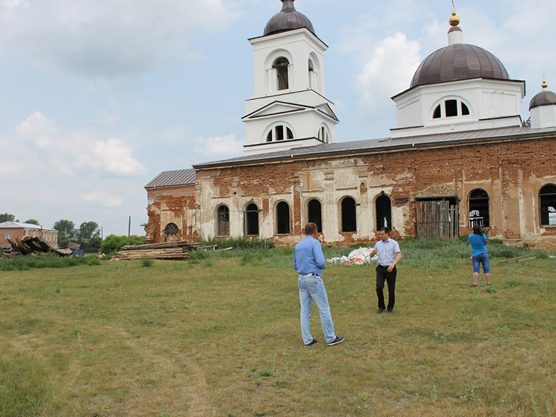 Работы по восстановлению храма святого Ильи Пророка в селе Огневское еще много, но она идет хорошими темпами