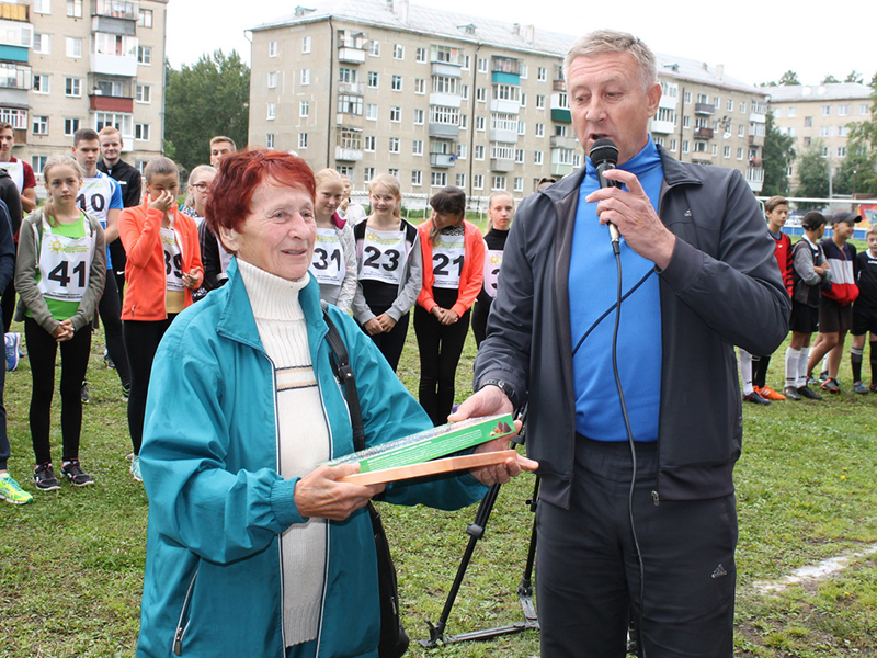  Поздравления 80-летней Ираиде Михайловне Баулиной прозвучали от Анатолия  Демченко