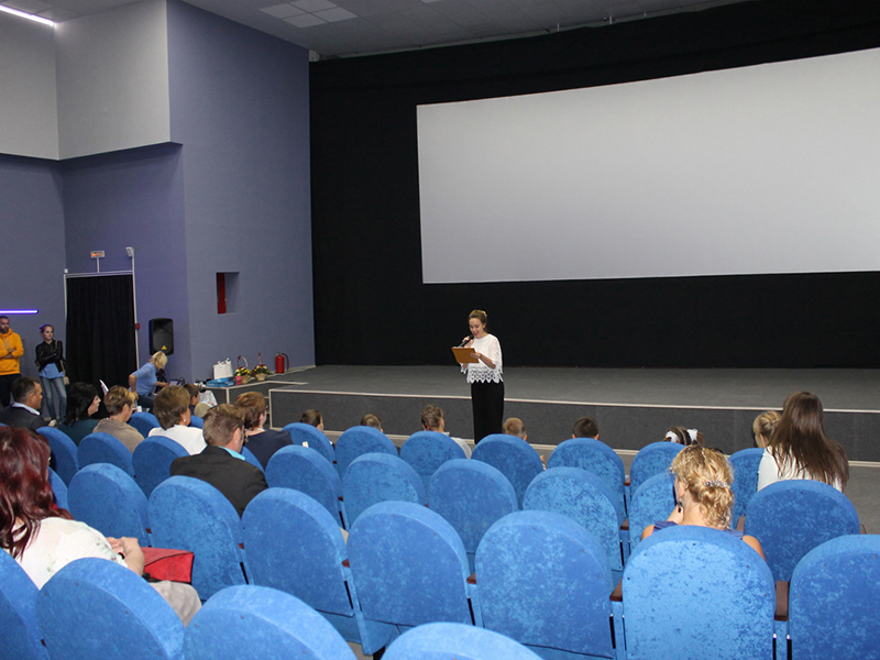 В Каслях в кинотеатре «России» будут показывать фильмы  в формате 3D