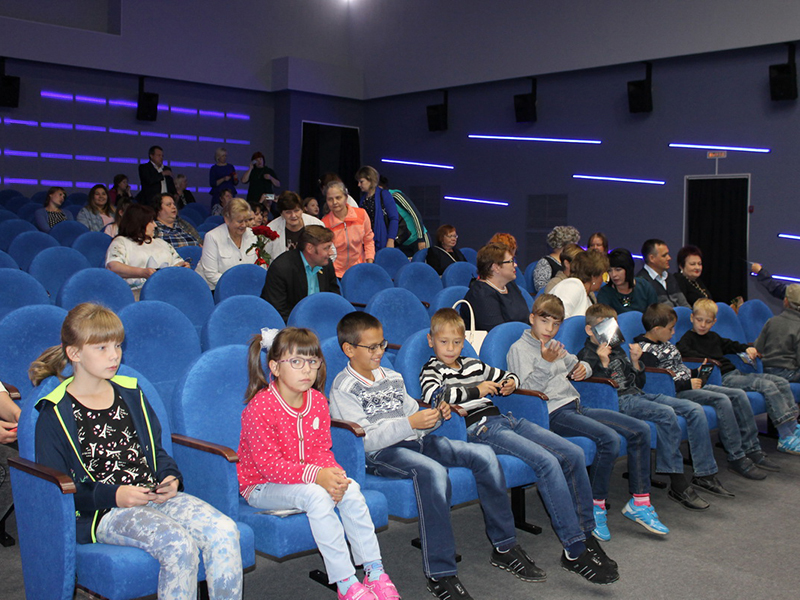 В Каслях в кинотеатре «России» будут показывать фильмы  в формате 3D