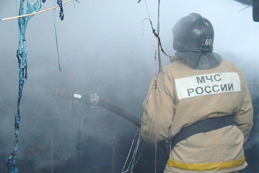 Каслинский район: Благодаря профессионализму пожарных дом в Воздвиженке не пострадал от огня