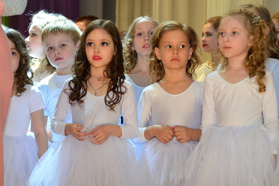 За этими маленькими танцовщицами – будущее «Антре»