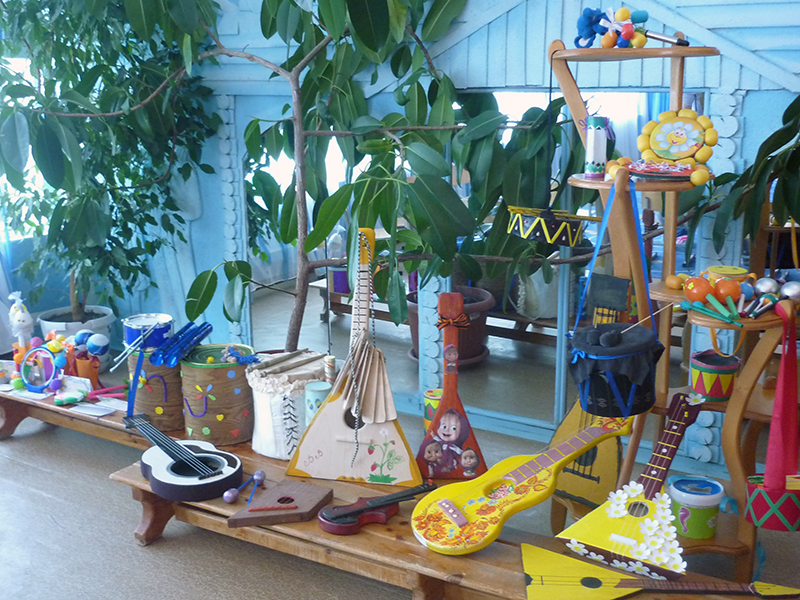 Музыкальную игрушку своими руками сделали в каслинском детском саду «Малыш»