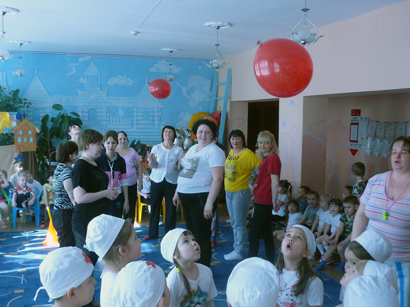 В игре «Огненный шар» победила дружба взрослых и детей